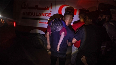 İsrail ordusunun Gazze Şeridi'nde sığınmacıların çadırlarını vurması sonucu 4 kişi hayatını kaybetti 