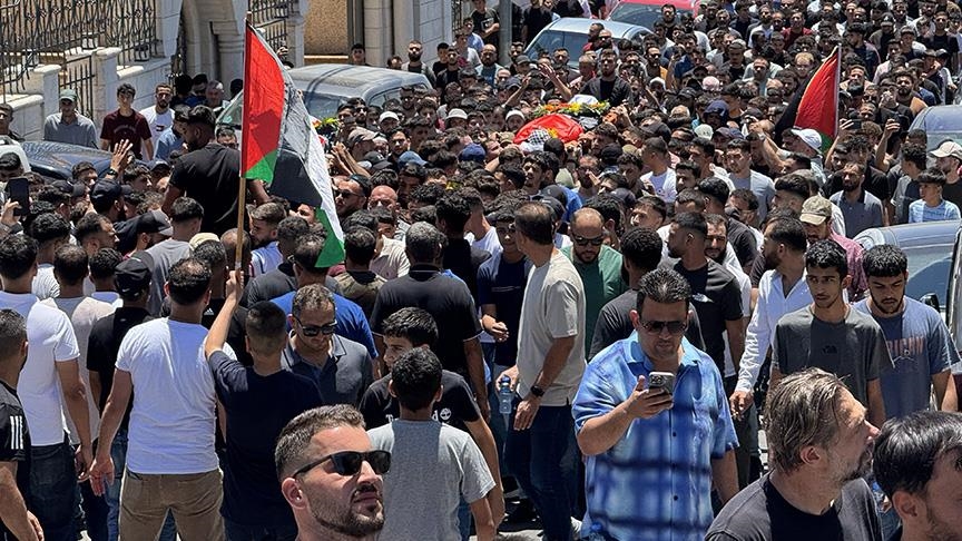 الضفة.. تشييع فلسطينيين قتلهما مستوطنون في بلدة "سنجل" الجمعة