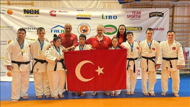 Özel Sporcular Down Judo Milli Takımı, İsveç'te 8 altın madalya kazandı