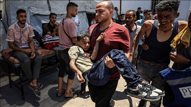 Mbi 80 palestinezë të vrarë në sulmet ajrore izraelite në Gaza, përfshirë 10 duke mbushur ujë