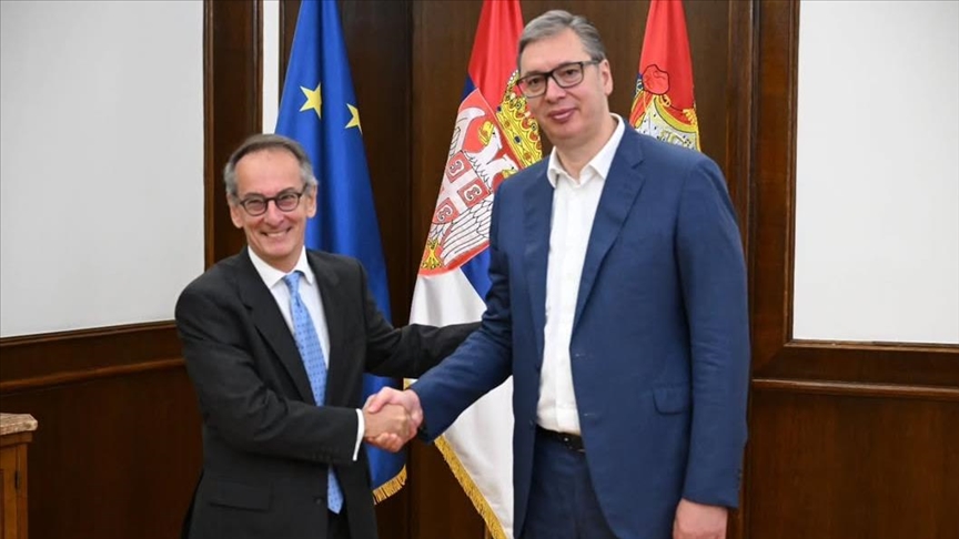 Vučić sa Patroneom razgovarao o rastućem obimu aktivnosti i investicija EBRD-a u Srbiji