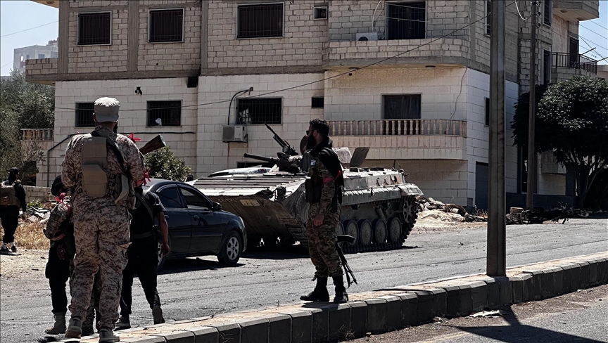 Syrian Druze spiritual leadership urges local factions to cooperate with security forces, surrender arms