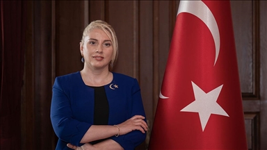 15 Temmuz'da yakınlarını şehit veren Gürs, şehitlerin emanetleri ve gazilere destek olmak için çabalıyor 