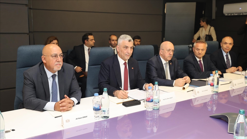 Ticaret Bakanı Bolat, Tiflis'te temaslarda bulundu