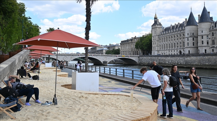 Pariške plaže u bojama Brazila: Samba i sunce na Seni