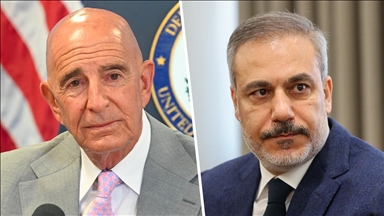 Hakan Fidan et Tom Barrack discutent des frappes israéliennes en Syrie