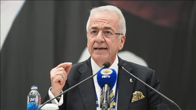 Fenerbahçe'de başkan vekili Erol Bilecik'in istifası kabul edildi