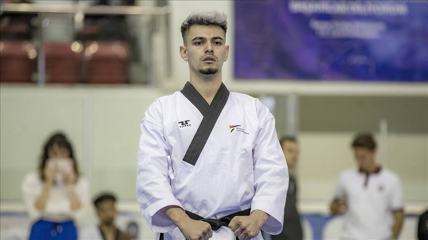 Milli tekvandocu Muhammed Emir Yılmaz, FISU 2025'te gümüş madalya kazandı