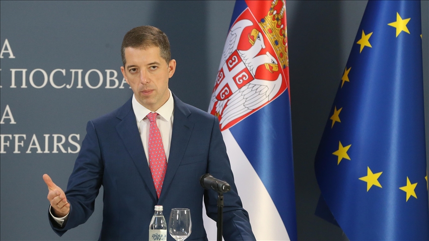 Đurić tvrdnju Osmani o "invaziji" nazvao "humorom"