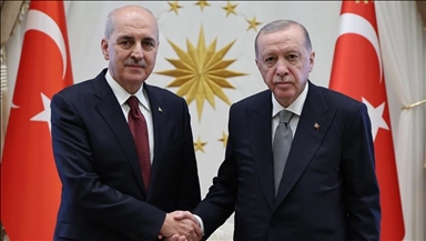 Serokomar Erdogan bi Serokê Meclisê Kurtulmuş ra civiya