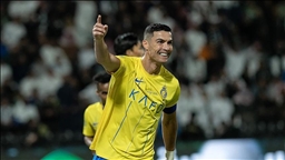 قدم.. رونالدو يحصد جائزتي لاعب الموسم وأفضل هدف 