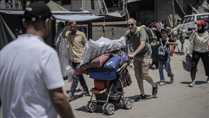 Israeli army orders evacuation of northern Gaza neighborhoods amid ongoing attacks