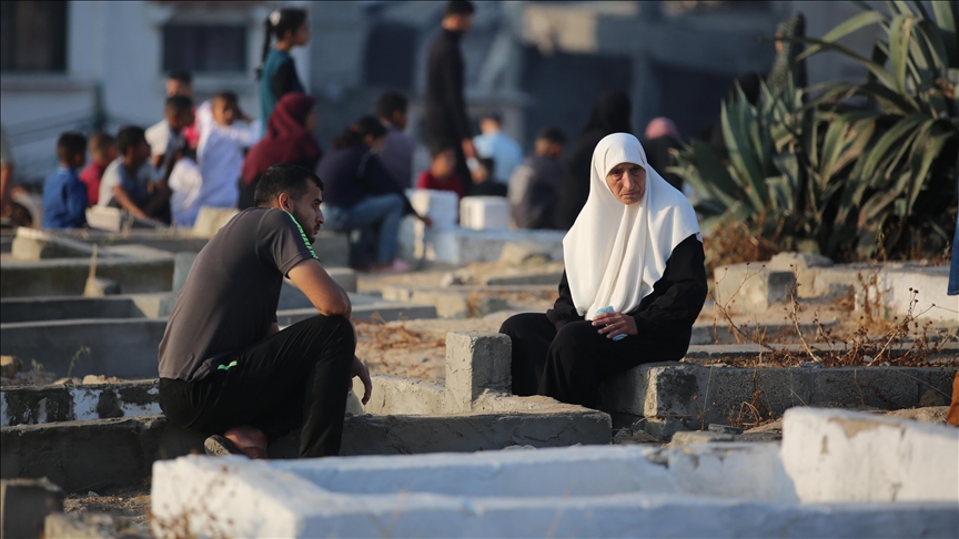 غزة تودع موتاها بلا قبور.. معاناة أخرى للفلسطينيين (تقرير)