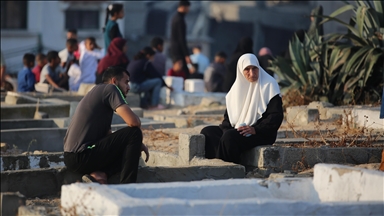 غزة تودع موتاها بلا قبور.. معاناة أخرى للفلسطينيين