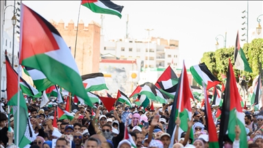 "جراح أمتنا دوافع وحدتنا".. آلاف المغاربة يتظاهرون دعما لغزة