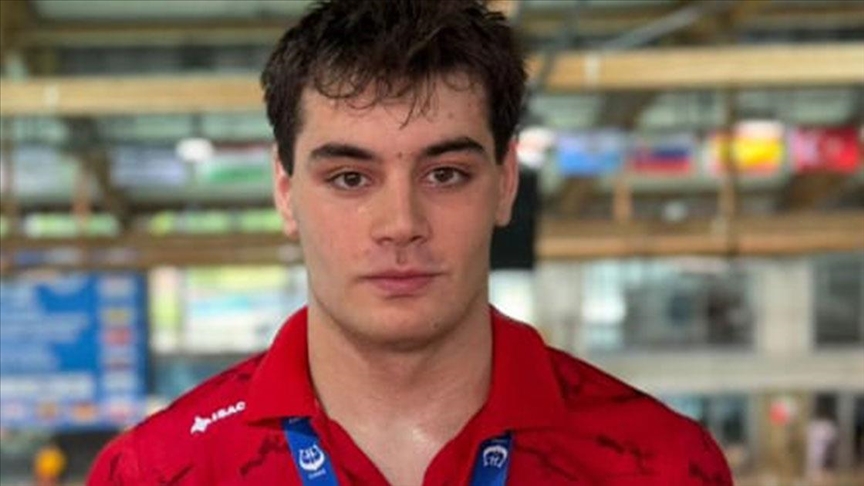 Kaan Efe Kaya, Paletli Yüzme Avrupa Şampiyonası'nda altın madalya kazandı