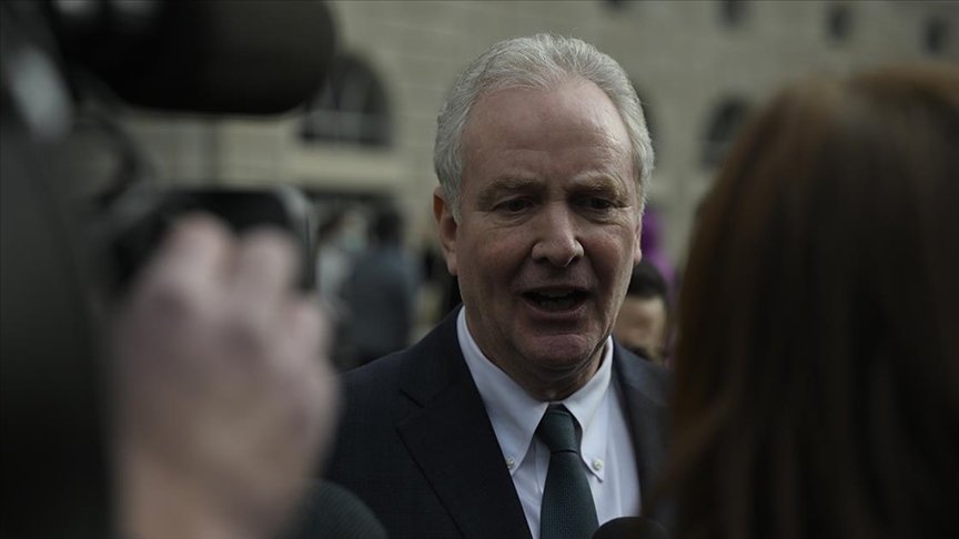 ABD'li Senatör Hollen: ABD, Gazze'de Filistinli sivillere yönelik etnik temizlik suçuna ortak olmamalı