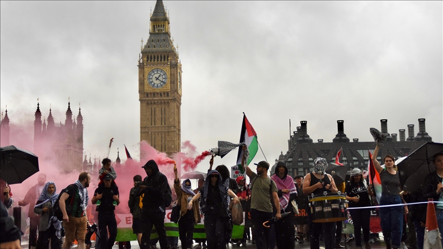 ‘Our spirits fly higher than F-35s’: Londoners rally again for Palestine