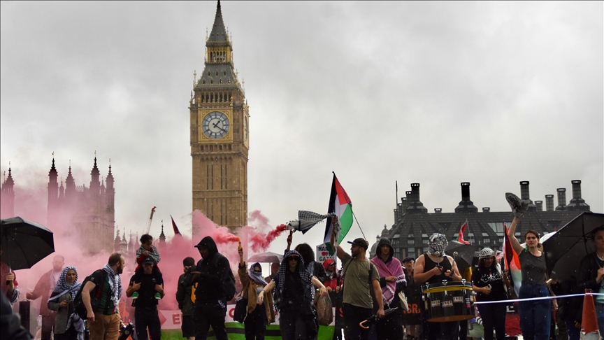 U Londonu na maršu za Palestinu 55 privedenih osoba