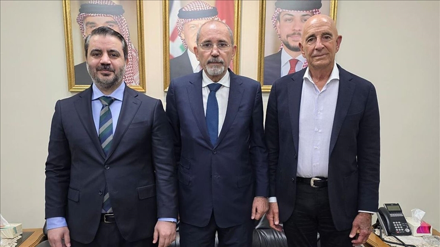 وزيرا خارجية الأردن وسوريا والمبعوث الأمريكي يبحثون الأوضاع في سوريا