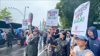 Hiljade ljudi na maršu za Palestinu u Londonu zahtijevalo prekid izraelskog genocida u Gazi