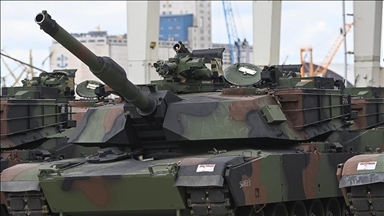 Australia delivers Abrams tanks to Ukraine