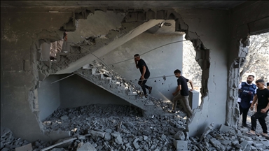 Israel kills Palestinian child, block medics from reaching victim in West Bank