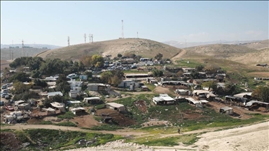 الجيش الإسرائيلي يجبر رعاة فلسطينيين على مغادرة أراضيهم جنوبي الضفة