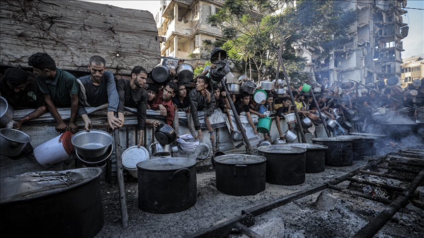 Genocide prevention group calls on world leaders to get food, water into Gaza