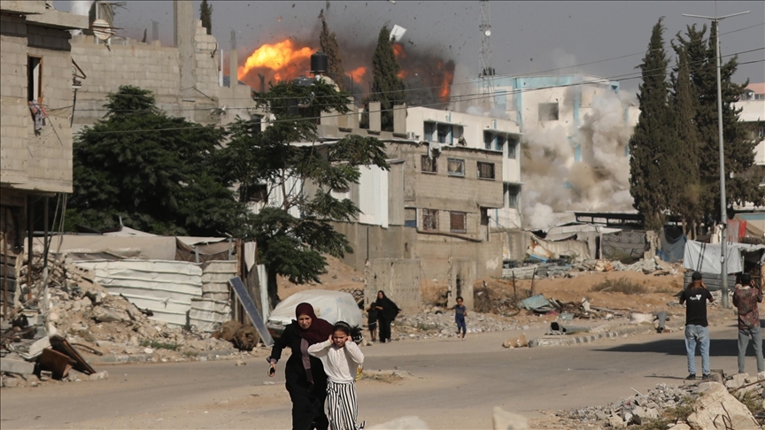 Ex-Israeli army chief slams forcible evacuation of Gazans, starvation as ‘war crimes’