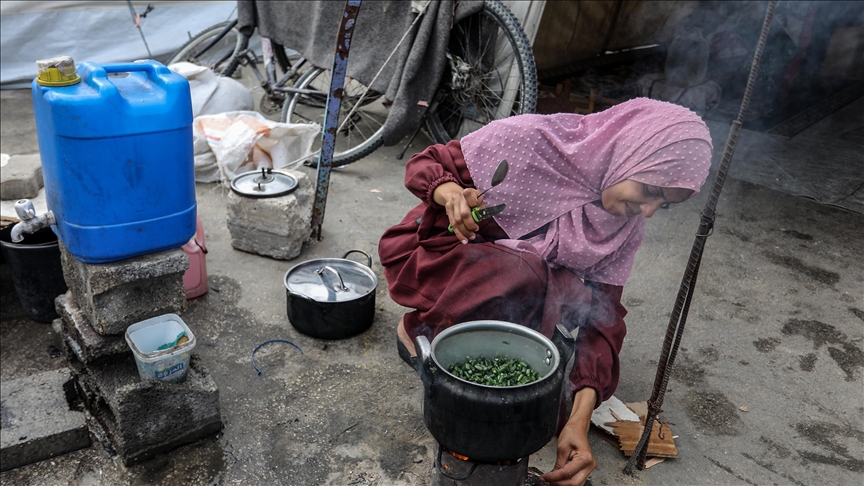 Gaza sends ‘desperate messages of starvation’ while aid stockpiled just outside remains blocked: UN agency