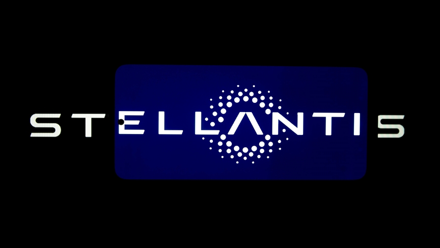 Stellantis forecasts €2.3B loss in first half amid US tariffs, higher costs