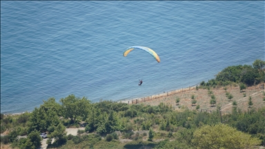 Uçmakdere'de adrenalin tutkunları gökyüzüyle buluşuyor 