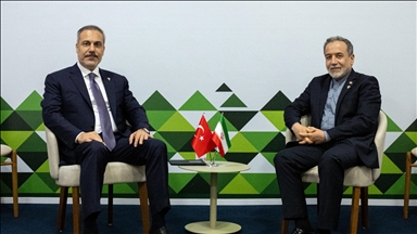 Dışişleri Bakanı Fidan, İranlı mevkidaşı Erakçi ile telefonda görüştü