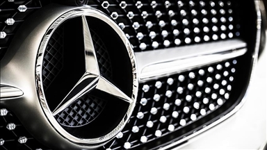 Mercedes do të tërheqë rreth 223 mijë automjete komerciale në të gjithë botën