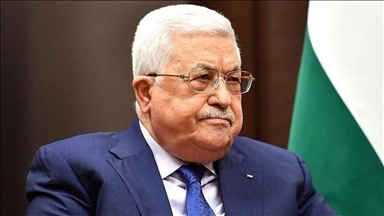 عباس والبابا يؤكدان أهمية إنهاء حرب غزة وانتهاك الأماكن المقدسة
