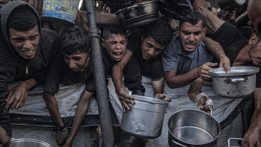 İsrail saldırıları altındaki Gazze'de Filistinliler açlık, susuzluk ve yerinden edilmeyle mücadele ediyor