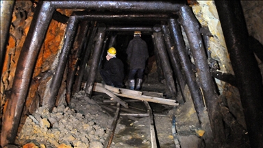 2 people killed, 20 trapped after mine collapses in northern Myanmar