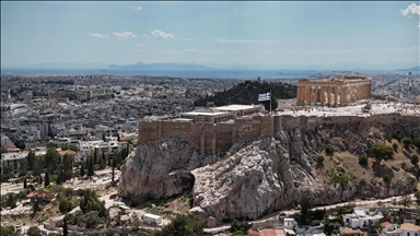 Extreme heat forces closure of touristic sites in Athens