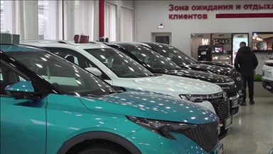 Импорт автомобилей в Россию снизился на 63 процента