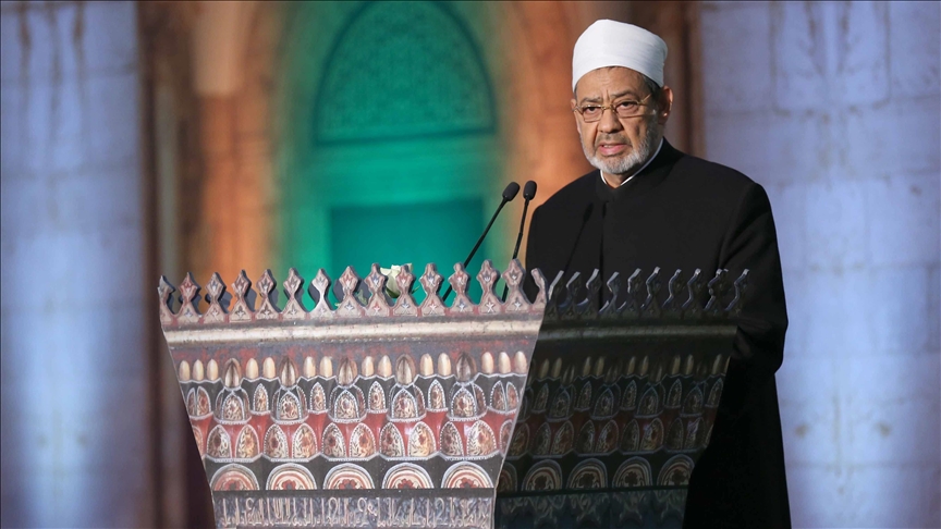 Kreu i Institutit Al-Azhar bën thirrje për ndërhyrje globale për të shpëtuar popullin e Gazës nga uria