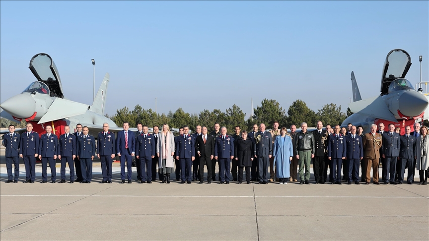 Reino Unido y Türkiye firman memorando que los acerca a un “acuerdo completo” sobre el caza Eurofighter Typhoon