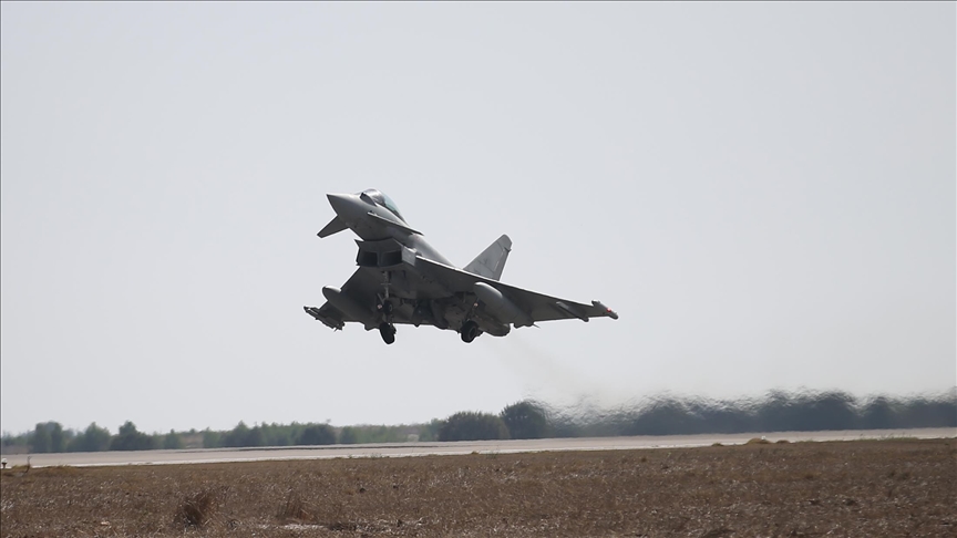 Almanya, Türkiye'ye Eurofighter Typhoon savaş uçağının satışına onay verdi