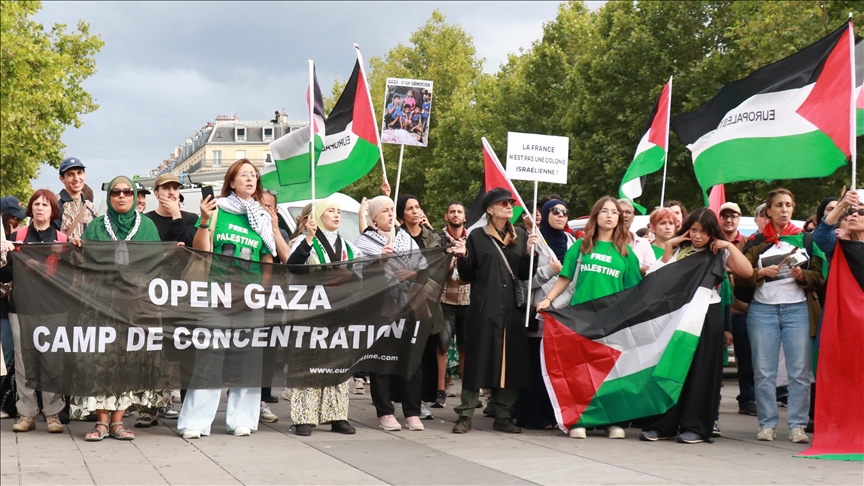 Protestuesit mblidhen në Paris për të denoncuar “gjenocidin” dhe “urinë e organizuar” në Gaza
