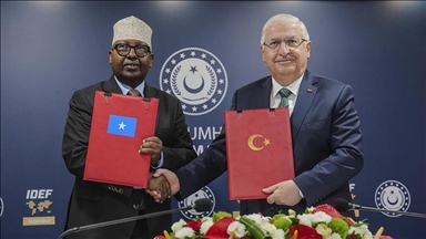 Türkiye, Somalia sign deal for cash aid