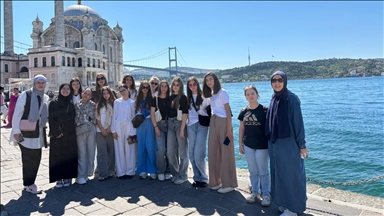 Hırvatistan'dan gelen öğrenciler İstanbul'da Yaz Kur'an Okulu programına katıldı 