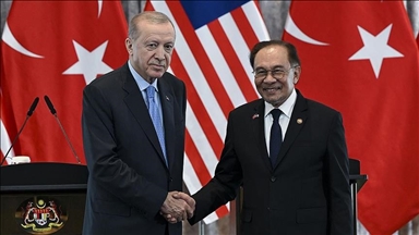 Turkish President Erdogan, Malaysian Premier Anwar discuss bilateral ties, global issues