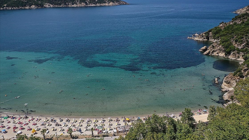 Erdek'in kırsal mahallesi turkuaz renkli deniziyle turist çekiyor