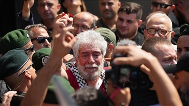 الناشط اللبناني جورج عبدالله يصل بيروت بعد41 عاما من السجن بفرنسا 