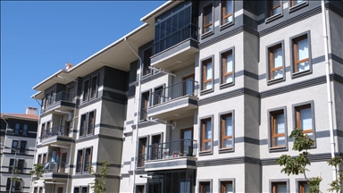 Bakan Kurum, "Gayrimenkul Sertifikası"na ilişkin merak edilen 15 sorunun yanıtını paylaştı